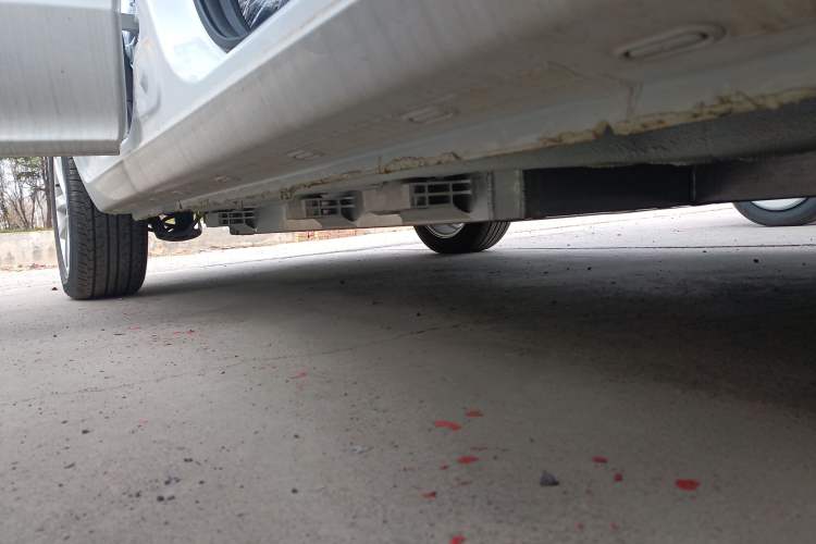 Used SINOGOLD Junxing 2023 Standard Model Right Side Sill
