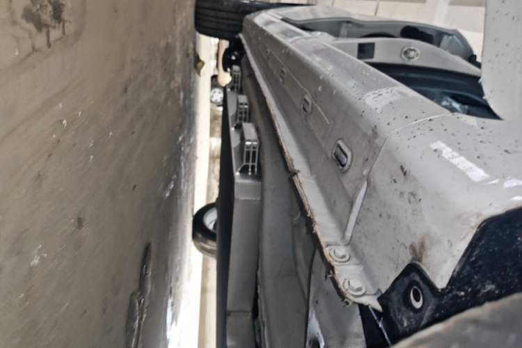Used SINOGOLD Junxing 2023 Standard Model Right Side Sill