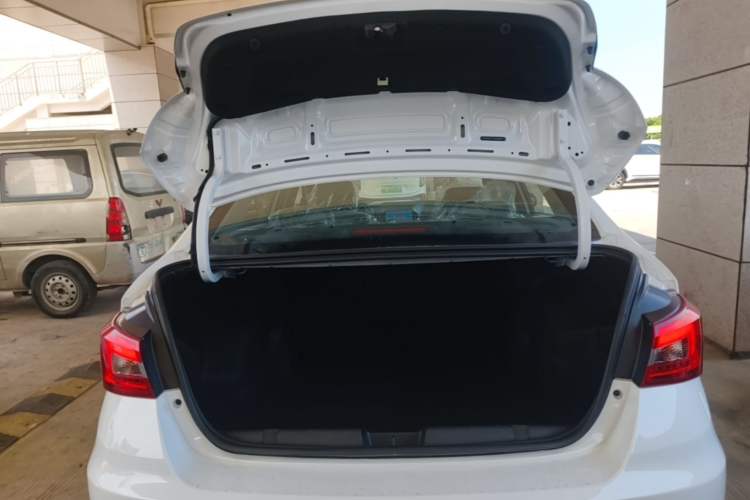 Used SINOGOLD Junxing 2023 Standard Model Trunk