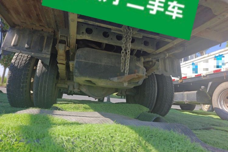 Used Sinotruk BOLDEN  Chassis Rear