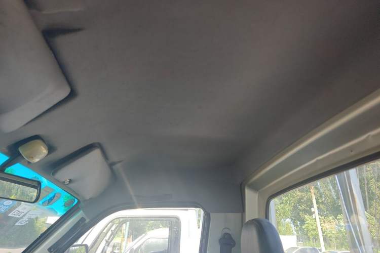Used Sinotruk BOLDEN  Headliner