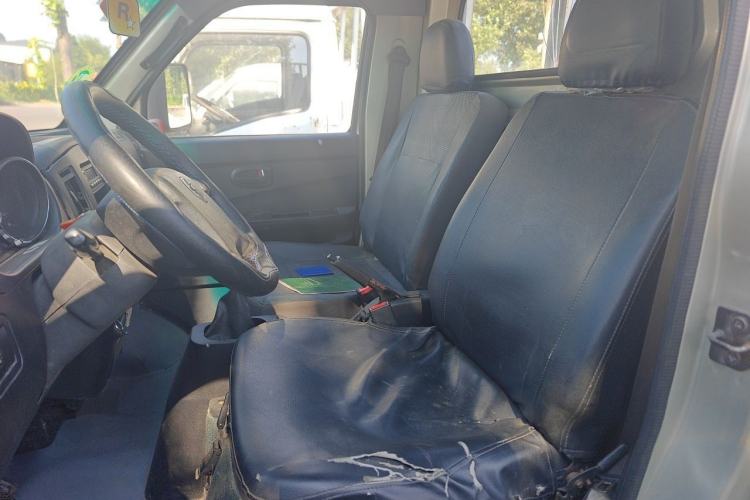 Used Sinotruk BOLDEN  Left Rear Seat