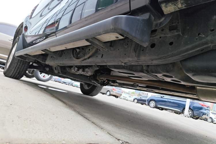 Used Sinotruk BOLDEN 2024 Commercial 2.0T Automatic Diesel 4x4 Long Wheelbase Luxury Edition Left Side Sill
