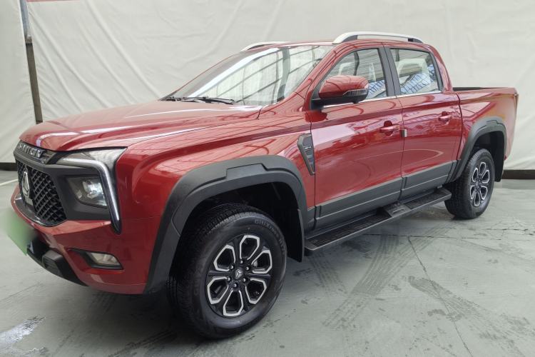 Used Sinotruk BOLDEN 2024 Passenger Version 2.0T Automatic Diesel 4x4 Standard Wheelbase Luxury Edition Exterior 8