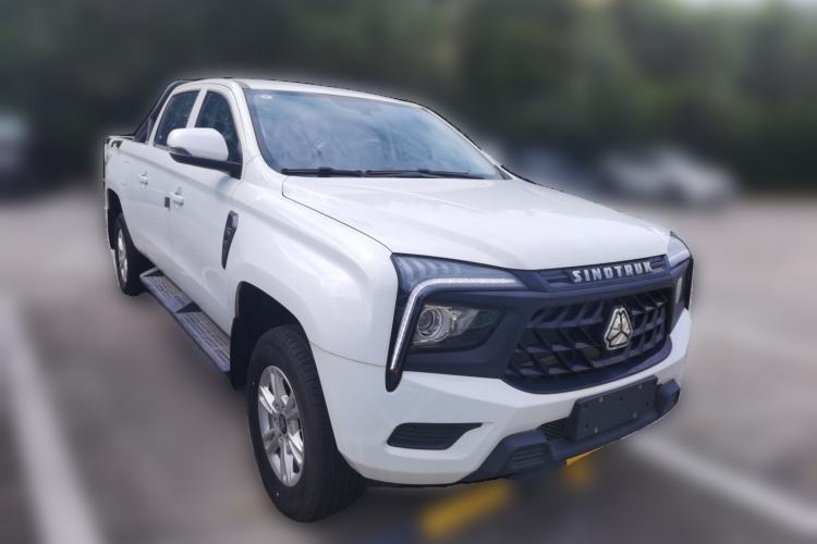 Used Sinotruk BOLDEN 2024 Commercial 2.0T Manual Diesel 4x4 Long Wheelbase Youth Edition Front Right 45 Deg
