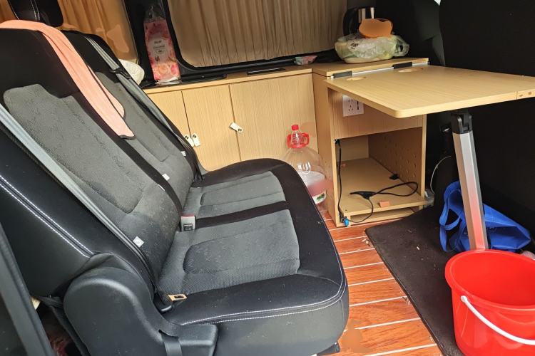 Used Sinotruk Pioneer V 2024 Multi-Function Version 2.0T Automatic Short Wheelbase Low Roof Left Rear Seat