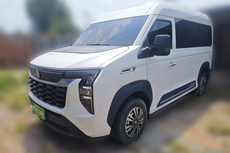 Used Sinotruk Pioneer V 2024 Multi-Function Version 2.0T Manual Short Wheelbase Mid-Roof Guazi used car, China used car export, Used car for sale, Used  cars, Cheapest cars for sale