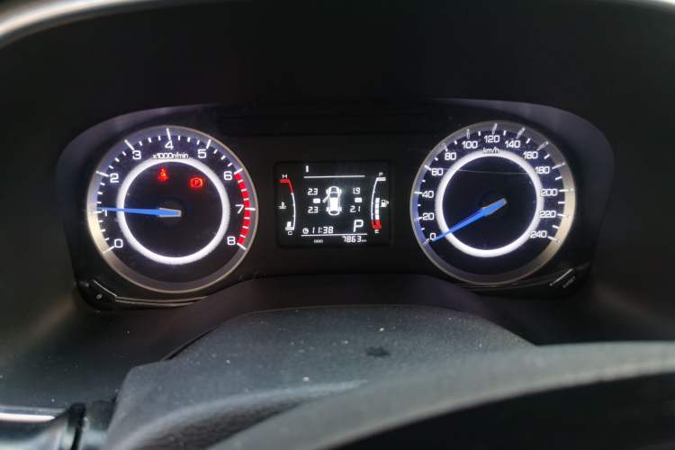 Used Sinotruk VGV U70 2021 1.5T Automatic Youyue Edition 7-Seater Instrument Cluster