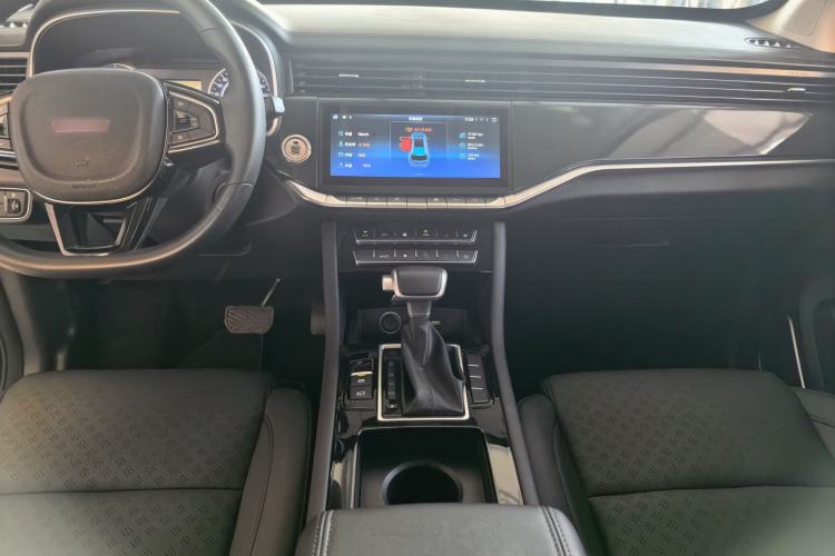 Used Sinotruk VGV U70 2020 1.5T Automatic Smart Enjoyment Elite Navigation Version 7 Seats Center Console