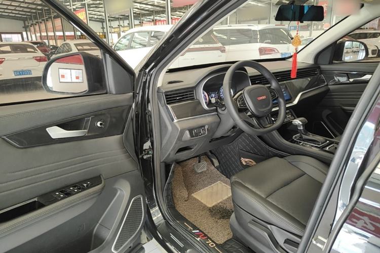 Used Sinotruk VGV U70 2020 1.5T Automatic Smart Enjoyment Elite Navigation Version 7 Seats Driver Seat
