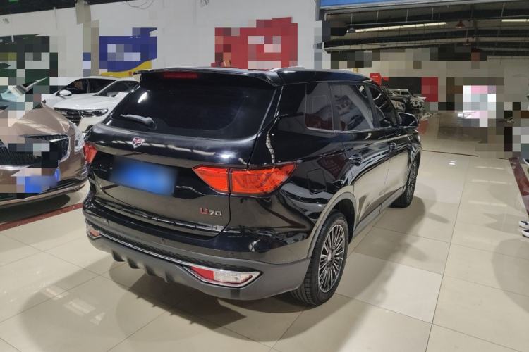 Used Sinotruk VGV U70 2020 1.5T Automatic Smart Luxury 7-Seater Exterior 3