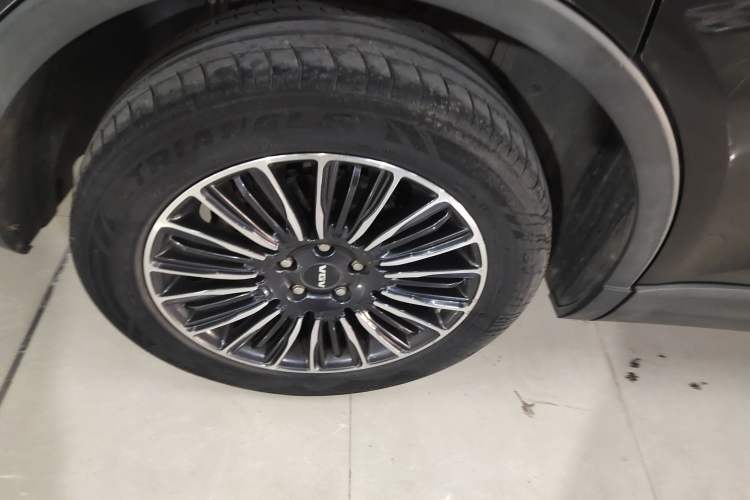 Used Sinotruk VGV U70 2020 1.5T Automatic Smart Enjoyment Elite Navigation Version 7 Seats Exterior 5