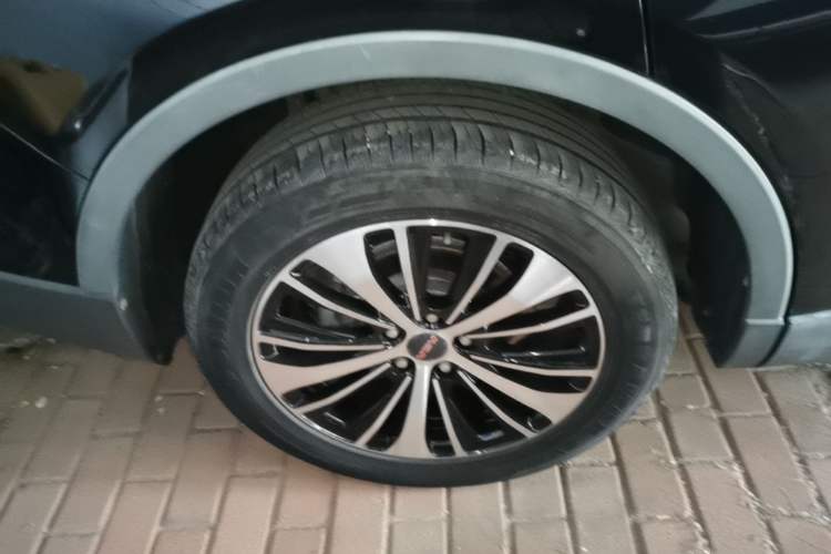 Used Sinotruk VGV U70 2020 1.5T Automatic Smart Luxury 7-Seater Exterior 5