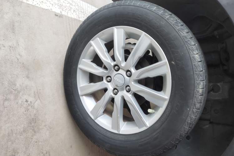 Used Sinotruk VGV U70 2020 1.5T Manual Comfort Edition 7 Seats Exterior 8