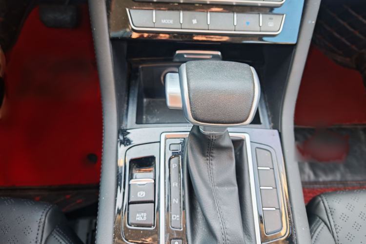 Used Sinotruk VGV U70 2020 1.5T Automatic Smart Enjoyment Elite Navigation Version 7 Seats Interior 5
