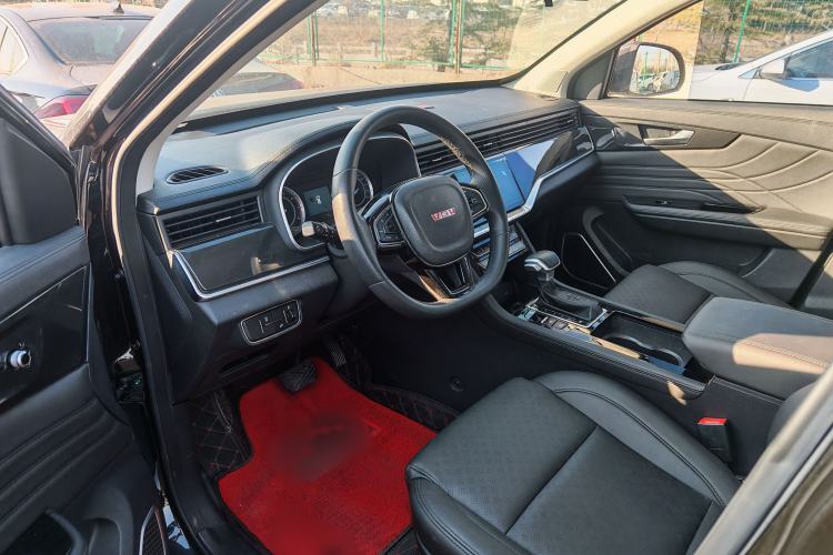 Used Sinotruk VGV U70 2020 1.5T Automatic Smart Enjoyment Elite Navigation Version 7 Seats Interior 8