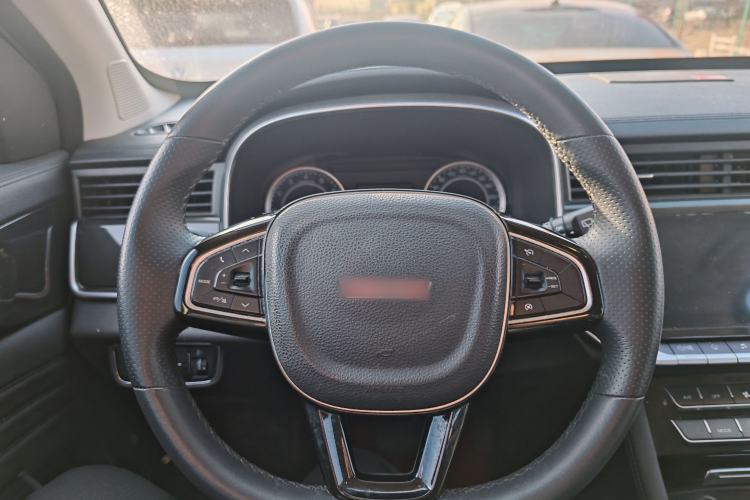 Used Sinotruk VGV U70 2020 1.5T Automatic Smart Enjoyment Elite Navigation Version 7 Seats Interior 9