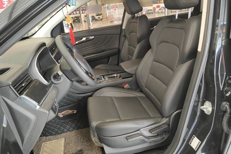 Used Sinotruk VGV U70 2020 1.5T Automatic Smart Enjoyment Elite Navigation Version 7 Seats Left Front Seat