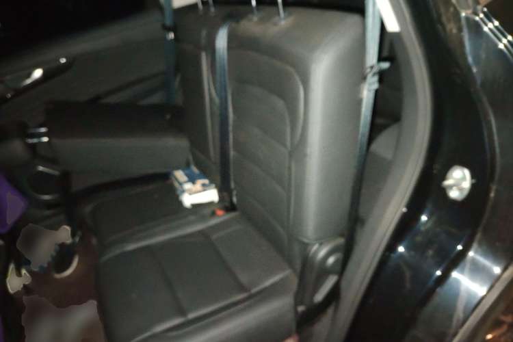 Used Sinotruk VGV U70 2020 1.5T Automatic Smart Enjoyment Elite Navigation Version 7 Seats Left Rear Seat