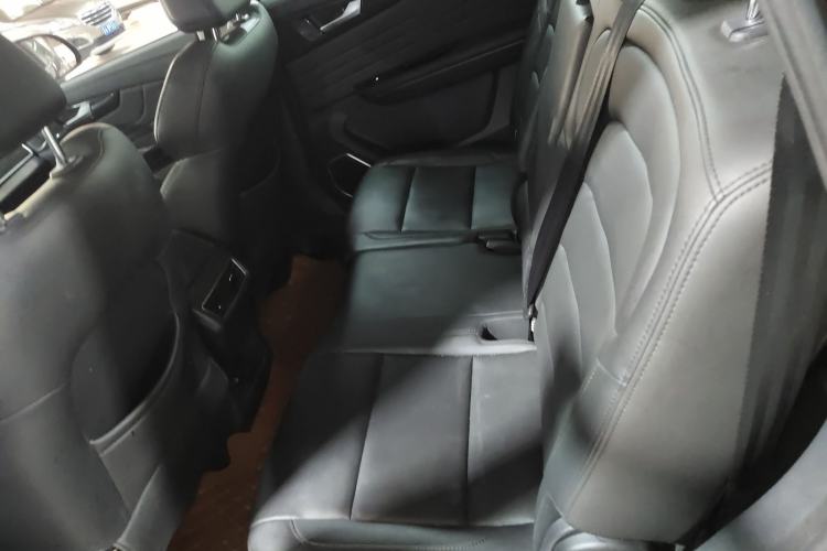 Used Sinotruk VGV U70 2020 1.5T Automatic Smart Enjoyment Elite Navigation Version 7 Seats Left Rear Seat