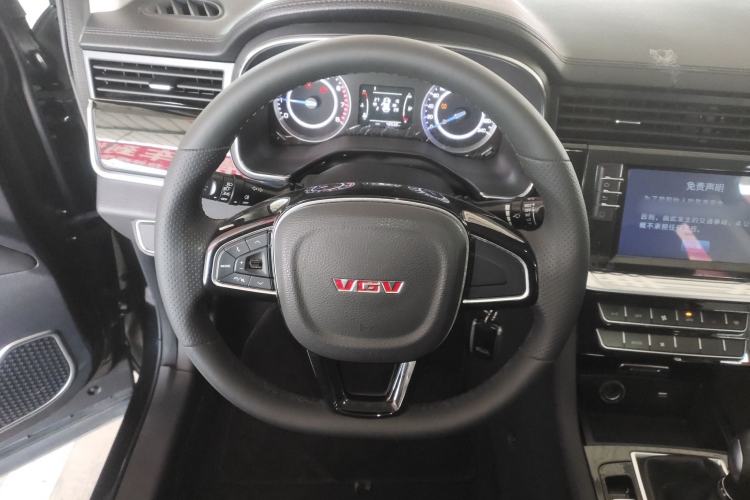 Used Sinotruk VGV U70 2020 1.5T Manual Comfort Edition 7 Seats Steering Wheel