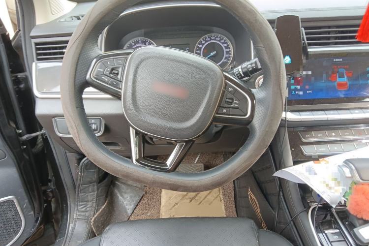 Used Sinotruk VGV U70 2020 1.5T Automatic Smart Enjoyment Elite Navigation Version 7 Seats Steering Wheel