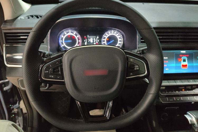 Used Sinotruk VGV U70 2020 1.5T Automatic Smart Luxury 7-Seater Steering Wheel