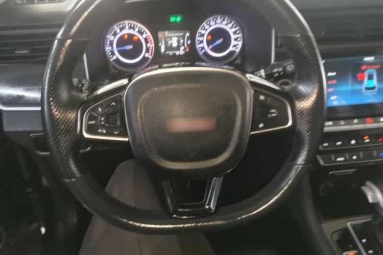 Used Sinotruk VGV U70 2020 1.5T Automatic Smart Luxury 7-Seater Steering Wheel