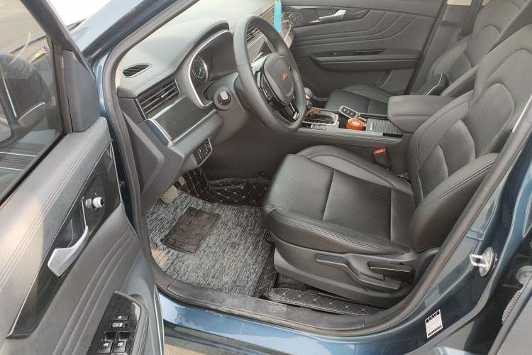 Used Sinotruk VGV U70 2020 1.5T Automatic Smart Enjoyment Elite Version 7 Seats Driver Seat