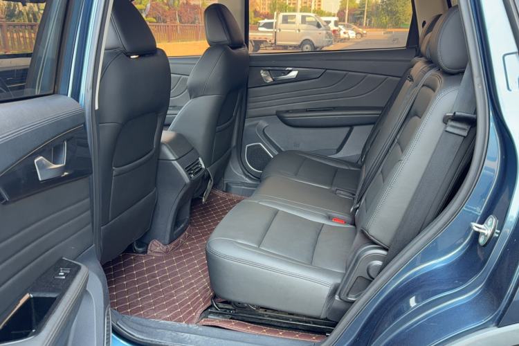 Used Sinotruk VGV U70 2020 1.5T Automatic Smart Enjoyment Elite Version 7 Seats Driver Seat