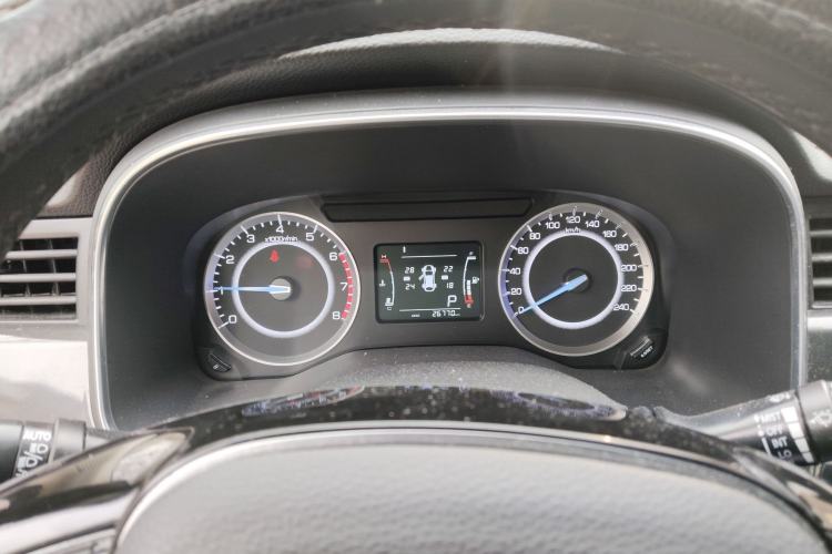 Used Sinotruk VGV U70 2020 1.5T Automatic Smart Luxury 7-Seater Instrument Cluster