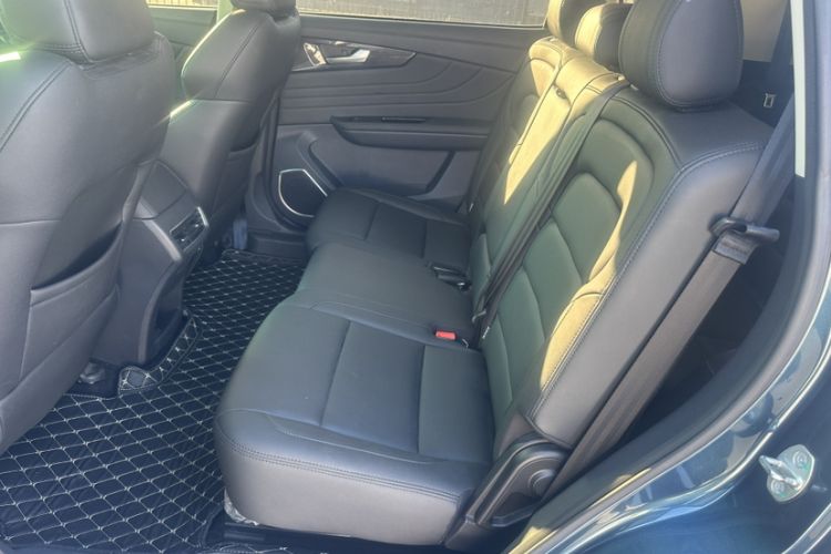 Used Sinotruk VGV U70 2020 1.5T Automatic Smart Enjoyment Elite Version 7 Seats Interior 2