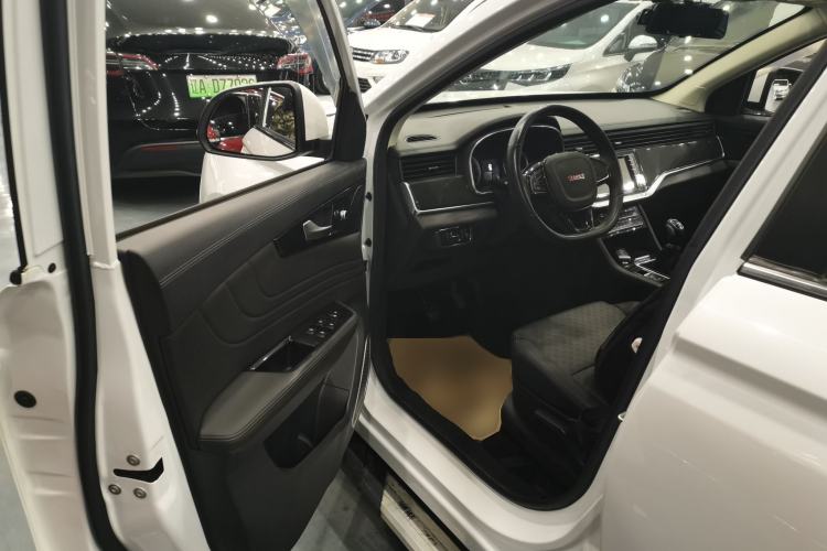 Used Sinotruk VGV U70 2020 1.5T Manual Elite Sunroof Version 5 Seats Driver Seat