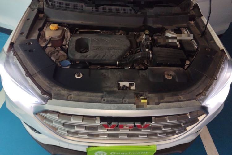 Used Sinotruk VGV U70 2020 1.5T Automatic Smart Luxury 7-Seater Engine Bay