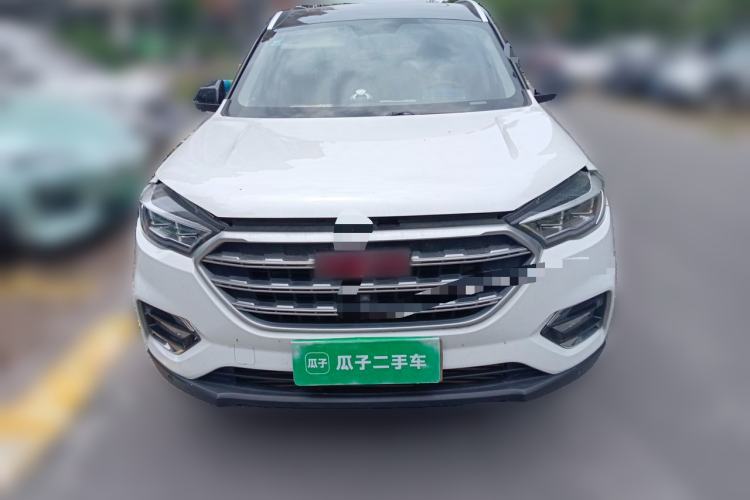 Used Sinotruk VGV U70 2020 1.5T Automatic Smart Luxury 7-Seater Front