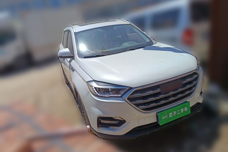 Used Sinotruk VGV U70 2020 1.5T Automatic Smart Luxury Edition 5 Seats Front Right 45 Deg
