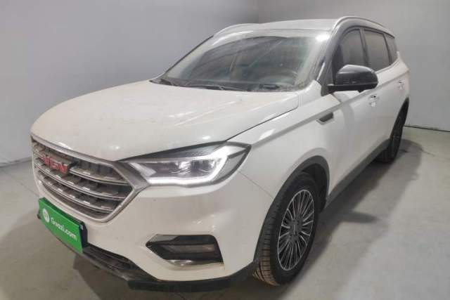 Used Sinotruk VGV U70 2020 1.5T Automatic Smart Luxury 7-Seater