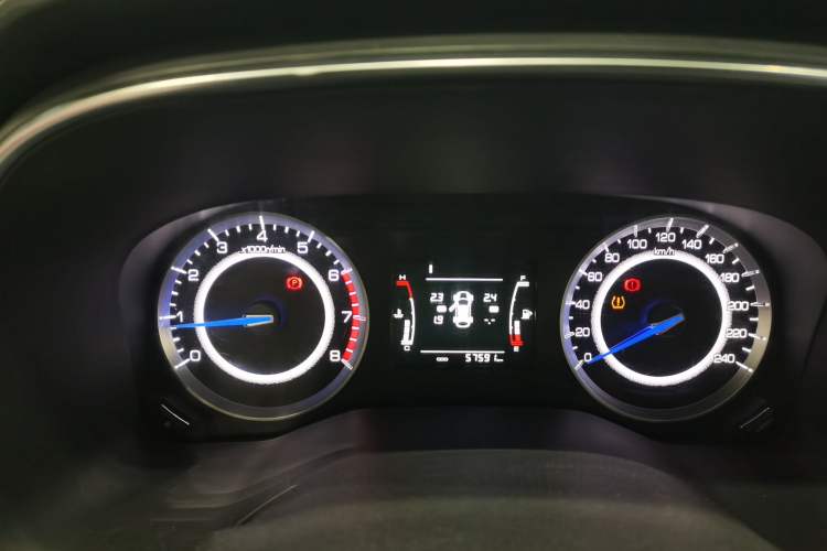 Used Sinotruk VGV U70 2020 1.5T Manual Elite Sunroof Version 5 Seats Instrument Cluster