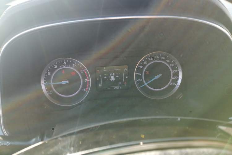 Used Sinotruk VGV U70 2020 1.5T Automatic Smart Enjoyment Elite Version 7 Seats Instrument Cluster