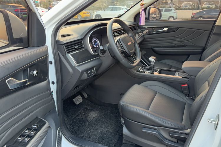 Used Sinotruk VGV U70 2020 1.5T Automatic Smart Enjoyment Elite Navigation Version 7 Seats Interior 1