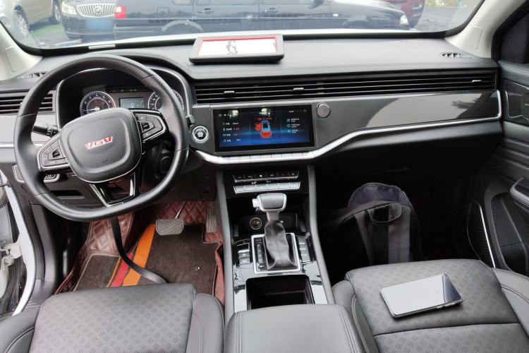 Used Sinotruk VGV U70 2020 1.5T Automatic Smart Enjoyment Elite Navigation Version 7 Seats Interior 2