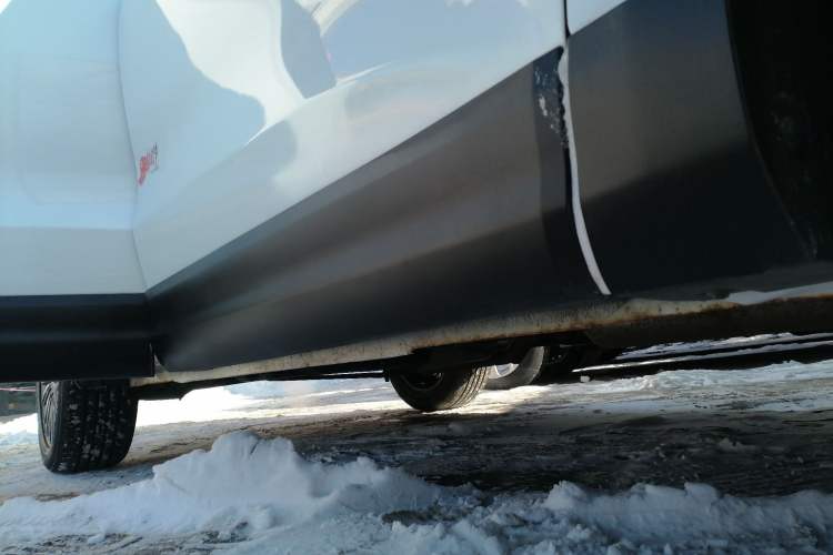 Used Sinotruk VGV U70 2020 1.5T Automatic Smart Enjoyment Elite Version 7 Seats Right Side Sill