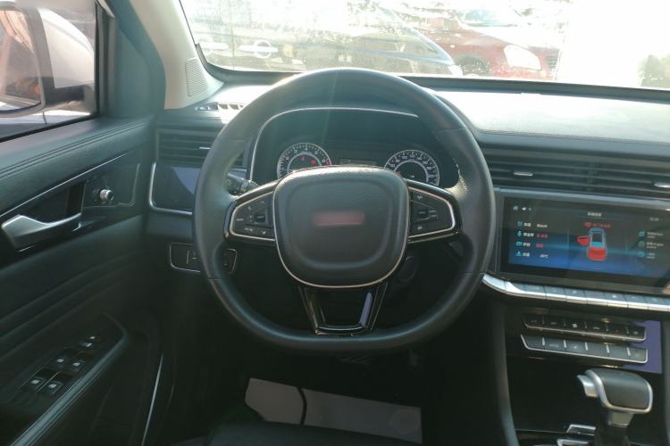 Used Sinotruk VGV U70 2020 1.5T Automatic Smart Enjoyment Elite Version 7 Seats Steering Wheel