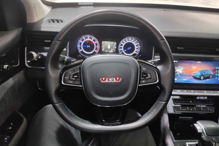 Used Sinotruk VGV U70 2020 1.5T Automatic Smart Luxury 7-Seater Steering Wheel