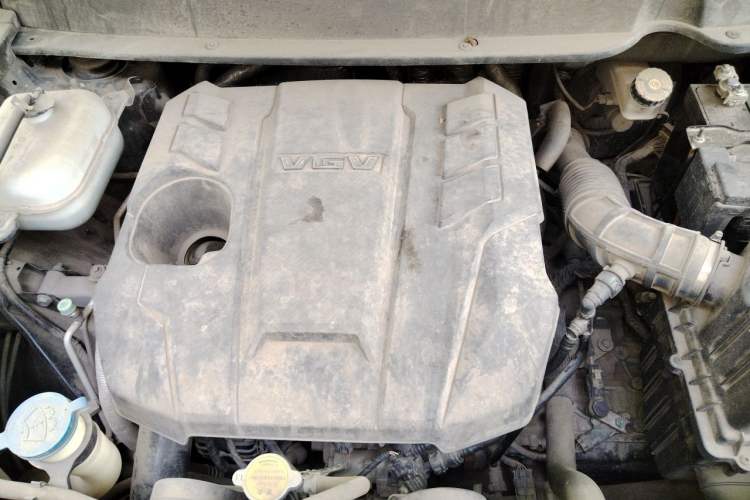 Used Sinotruk VGV U70 2021 1.5T Automatic Youyue Edition 7-Seater Engine Bay