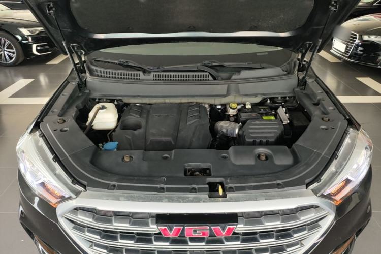 Used Sinotruk VGV U70 2021 1.5T Automatic Youyue Edition 7-Seater Engine Bay