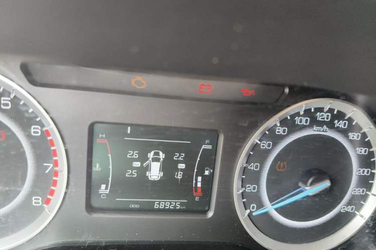 Used Sinotruk VGV U70 2021 1.5T Manual Enjoy Edition 7-Seater Instrument Cluster