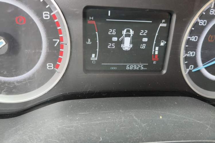 Used Sinotruk VGV U70 2021 1.5T Manual Enjoy Edition 7-Seater Odometer Close Up