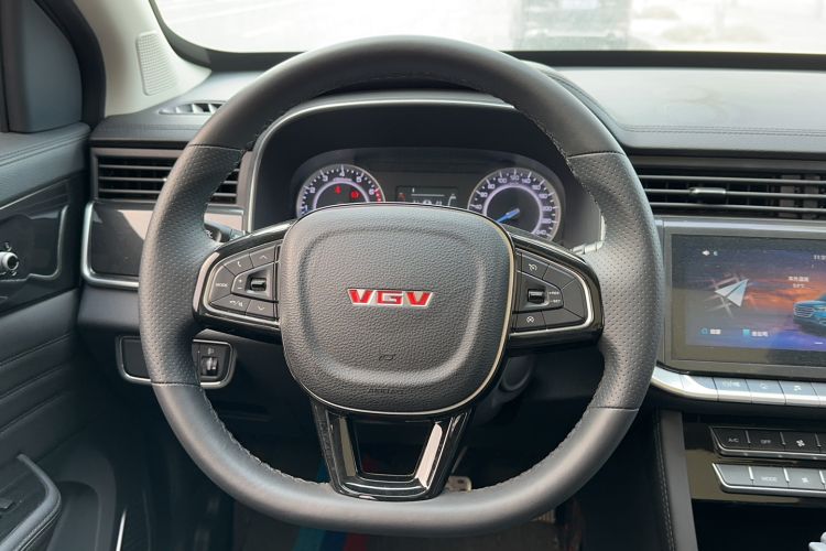 Used Sinotruk VGV U70 2021 1.5T Automatic Youyue Edition 7-Seater Interior 4