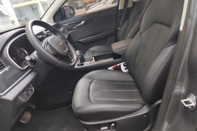 Used Sinotruk VGV U70 2021 1.5T Automatic Youyue Edition 7-Seater Left Front Seat